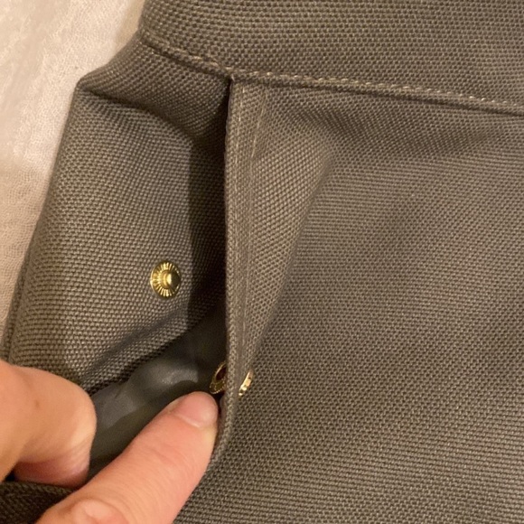 H&M green mini skirt. Size 4 . New. - Picture 9 of 12